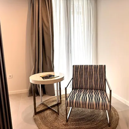 Kavia 4*